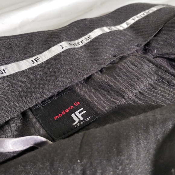 J. Ferrari Men’s Modern Fit Pinstripe Dress Pants - Picture 2 of 4